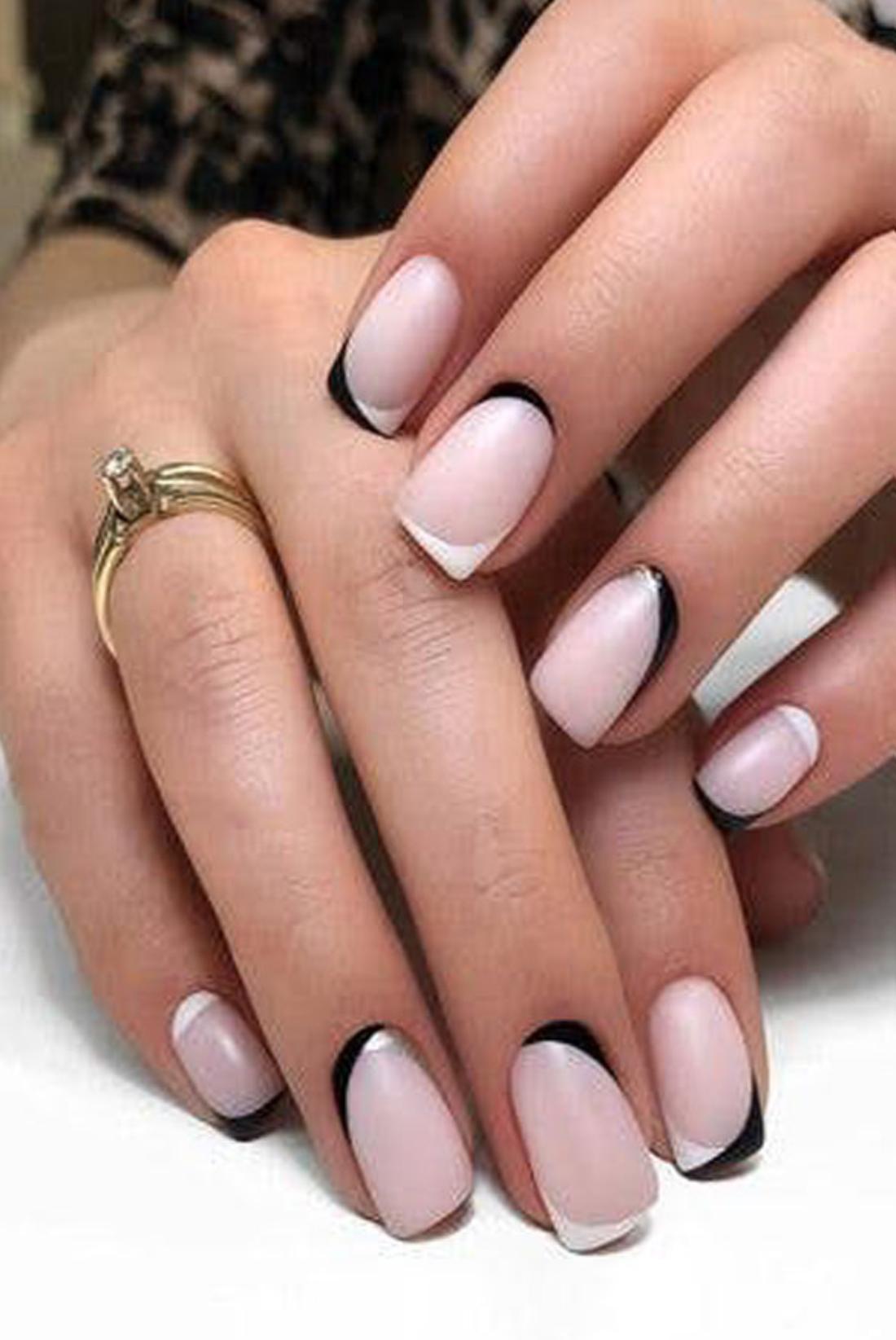 10 mẫu nail màu nude cực sang chảnh giúp nàng đẹp ‘ăn đứt chúng bạn’