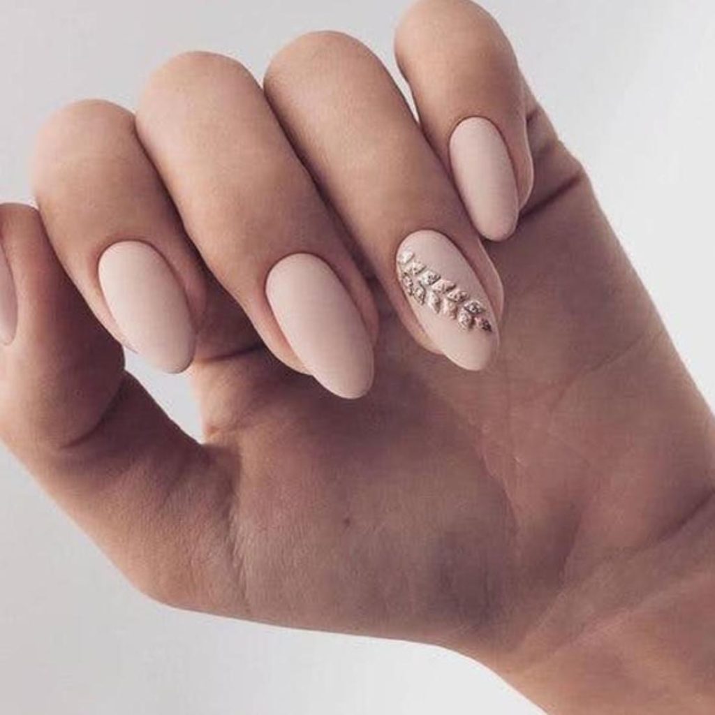 10 mu nail mu nude cc sang chnh gip nng p n t chng bn 9