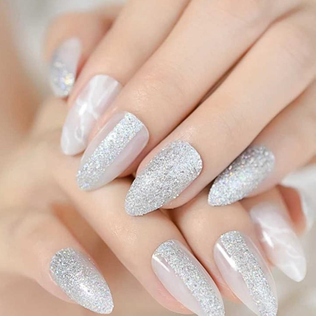 20 mẫu nail trắng đẹp thanh lịch tinh tế hot nhất hiện nay