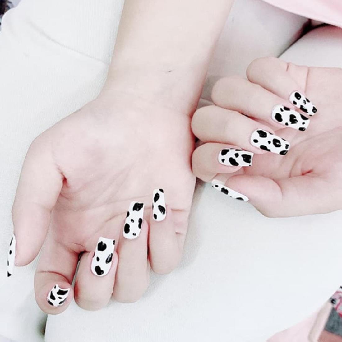 20 mẫu nail trắng đẹp thanh lịch tinh tế hot nhất hiện nay