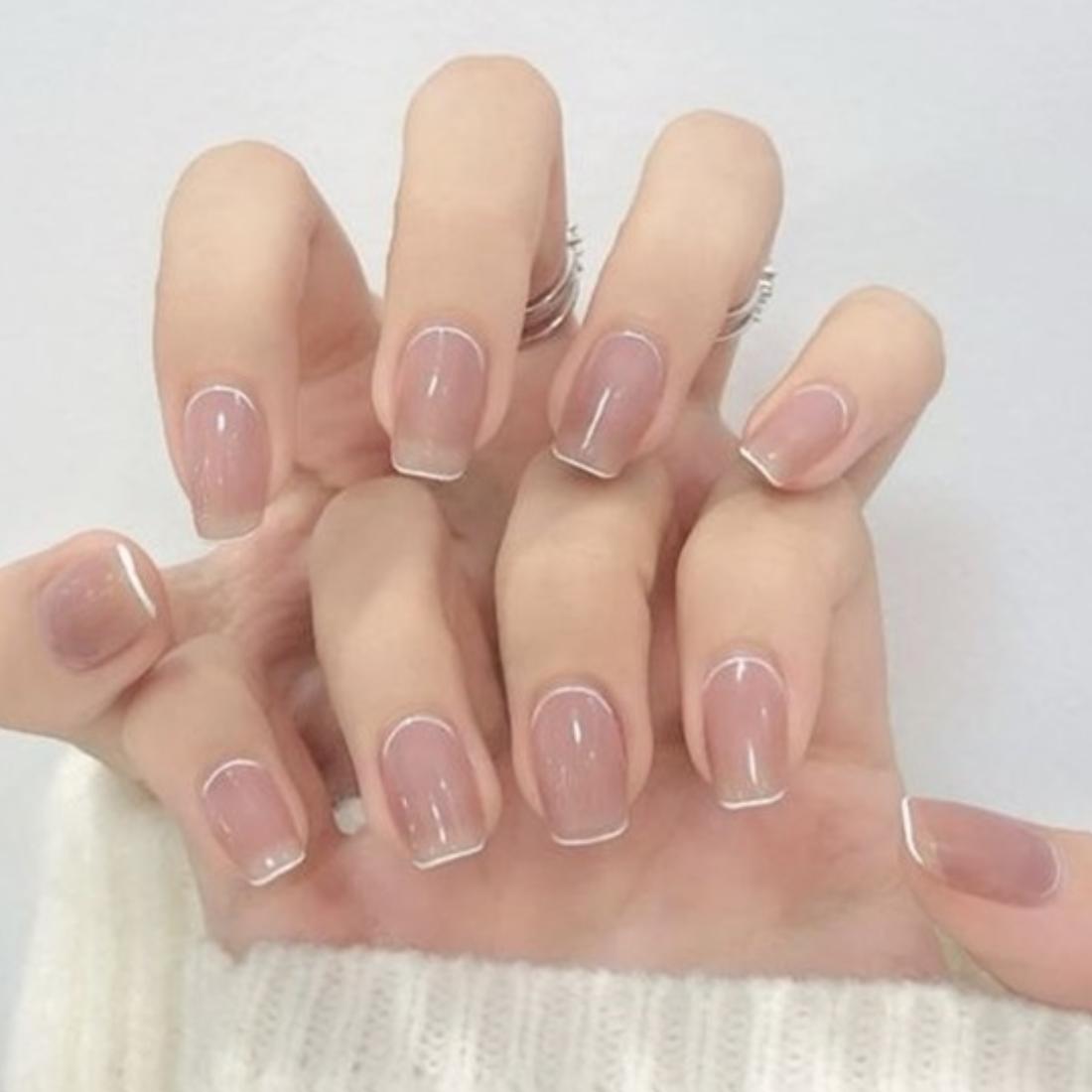 Tổng hợp các mẫu nail đơn giản nhưng sang xịn mịn cho nàng